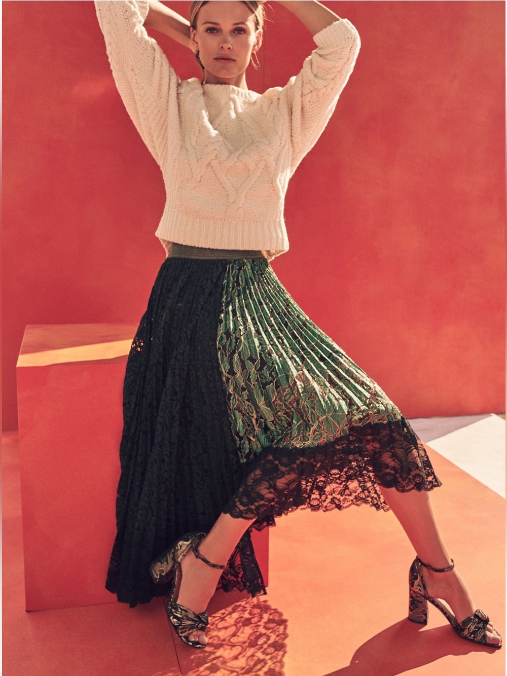 Vivienne Tam Anthropologie Green Lace Shimmer Pleated Midi Asymmetrical Skirt